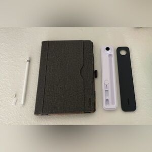 iPad Pro 2nd Gen 10.5 case w/ Apple Pencil